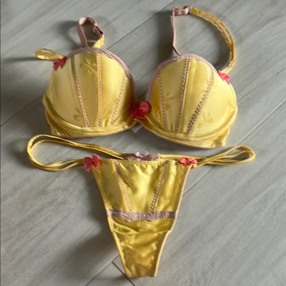 Yellow and Pink Floral Lingerie Set 32D bra and small panty